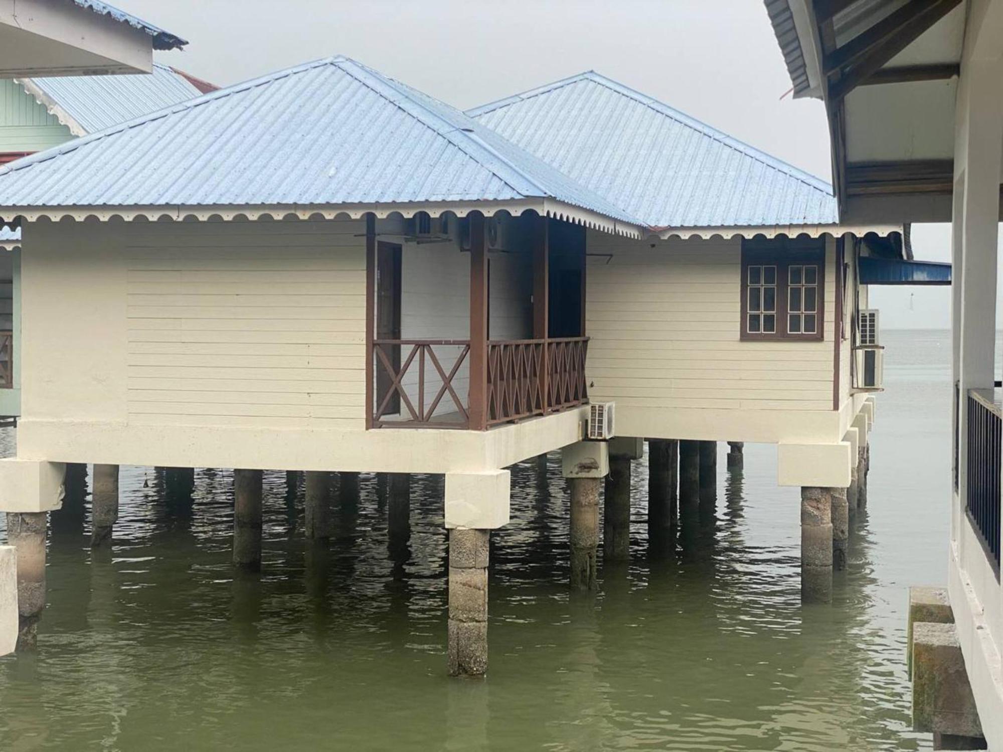Capital O 91118 Chalet Seri Idaman Bayan Lepas Esterno foto